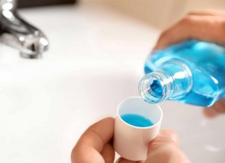 10 Uses You Didn’t Know You Could Give to Mouthwash